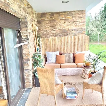 House With 3 Bedrooms In Asturias With Enclosed Garden And Wifi 7 Km From The Beach Prázdninový dům Castrillon